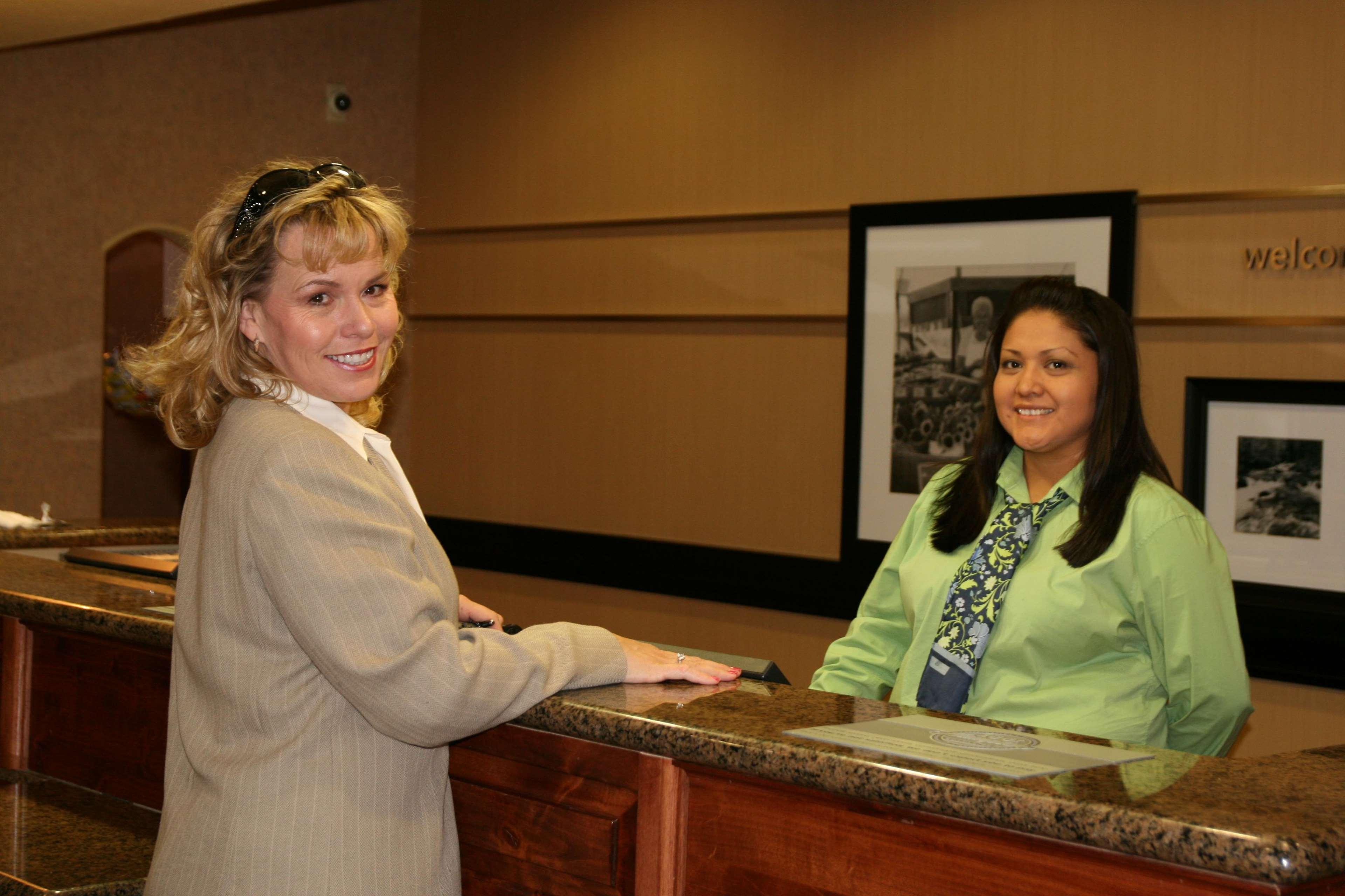 Hampton Inn & Suites Farmington Interior foto